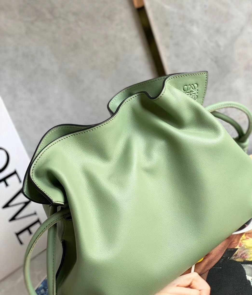 L0ew* flamenco clutch in rosemary nappa leather