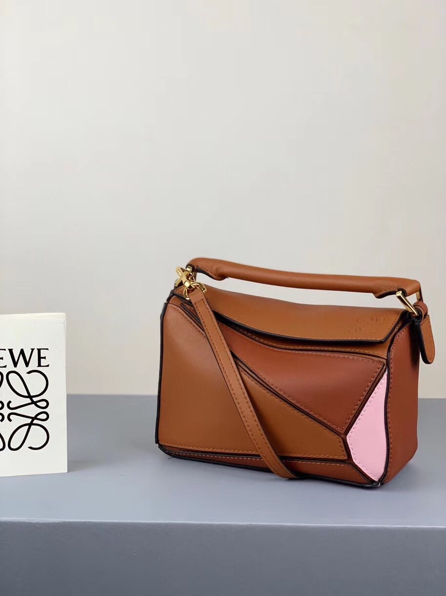 L0ew* mini puzzle bag in brown/camel/pink calfskin