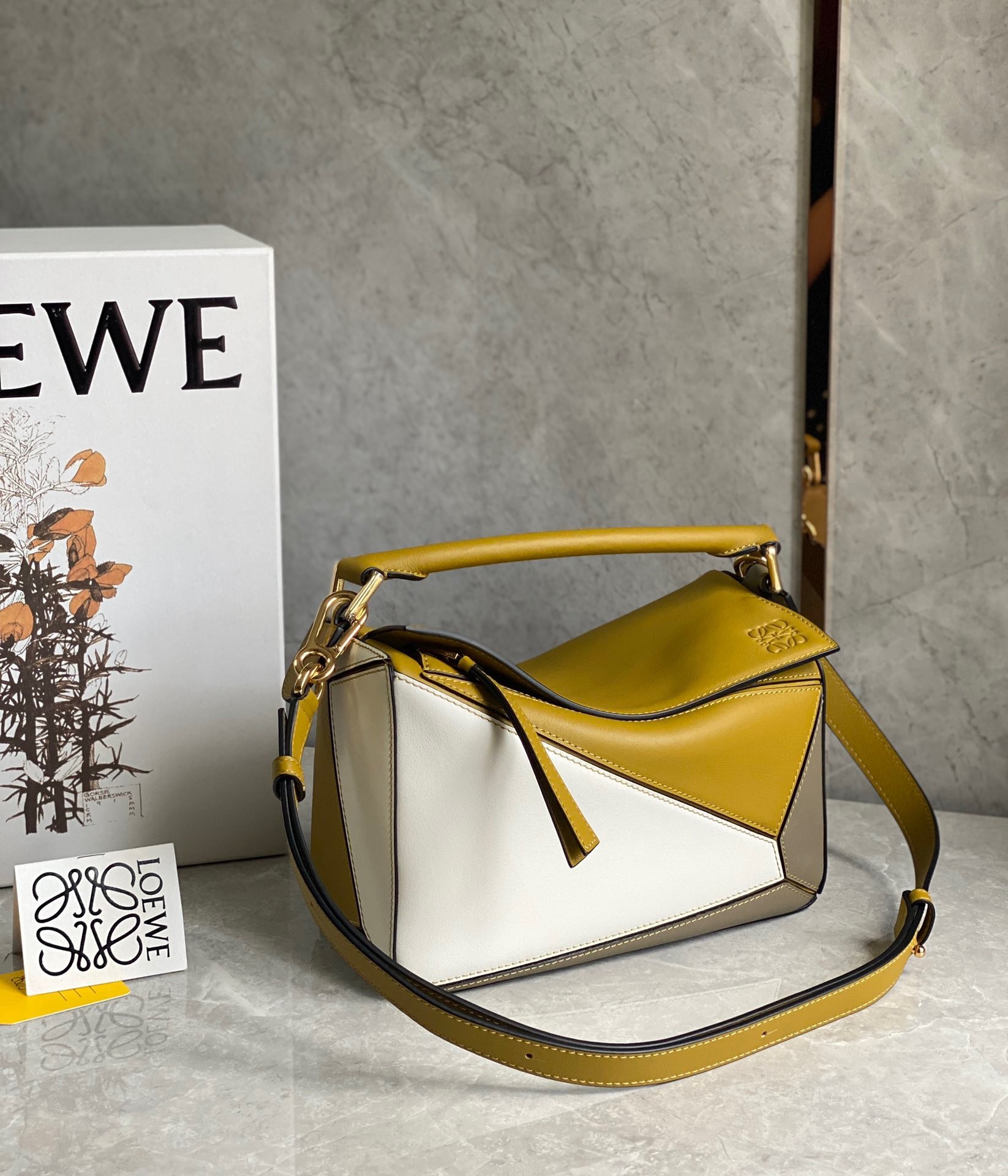 L0ew* puzzle small bag in ochre/white/taupe calfskin