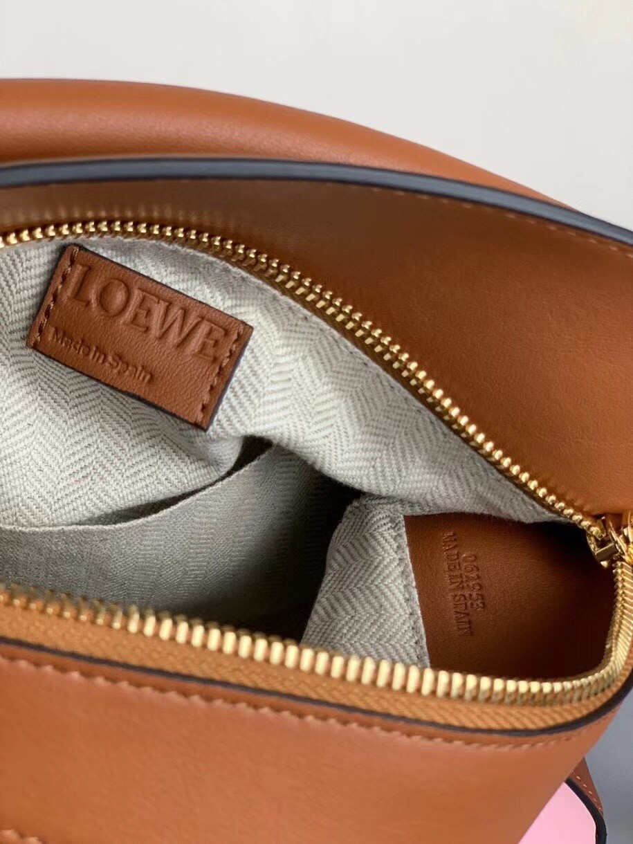 L0ew* small puzzle bag in brown/pink/camel calfskin