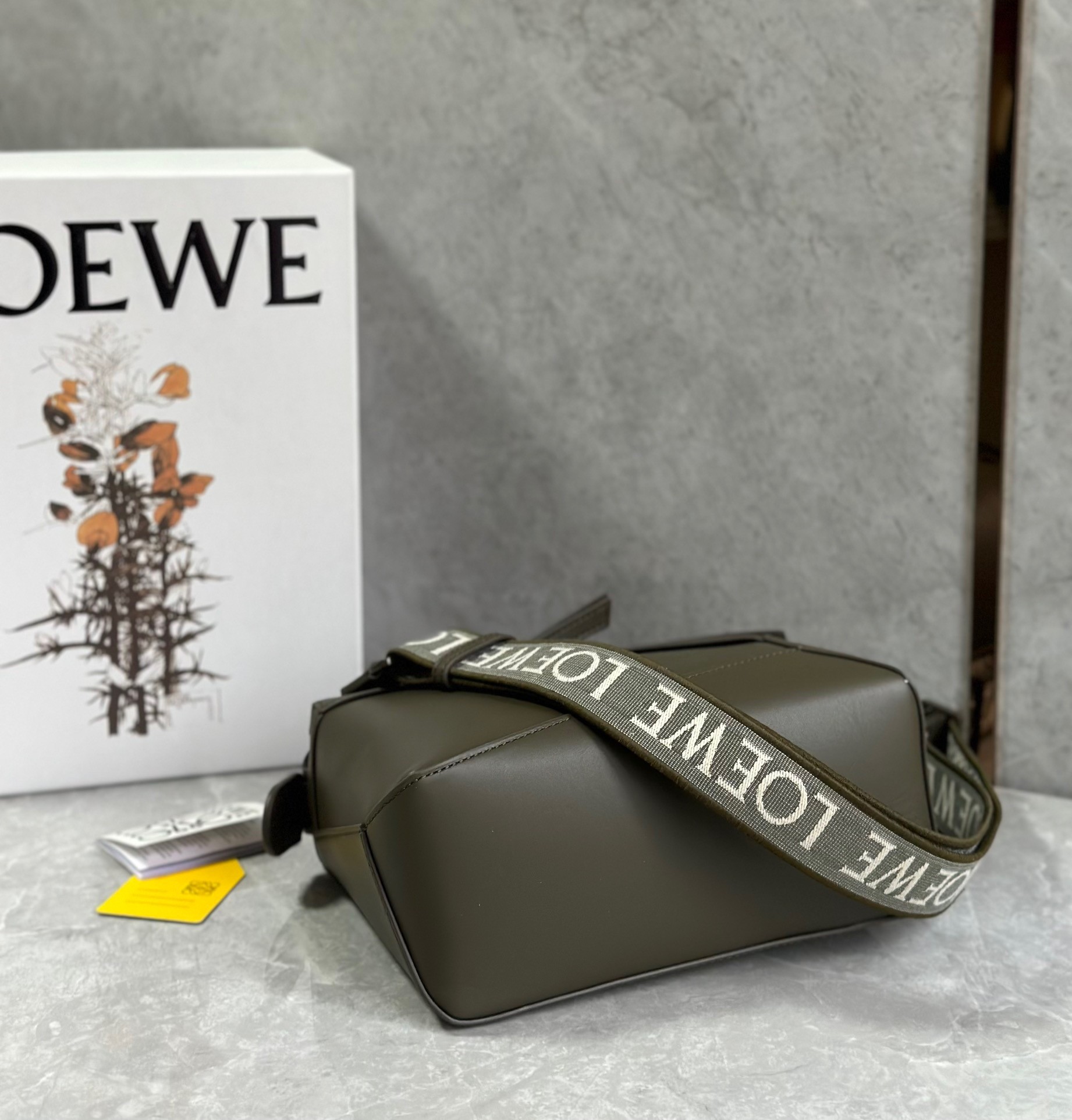 L0ew* puzzle edge small bag in khaki green satin calfskin