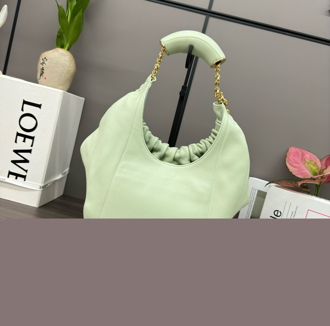 L0ew* small squeeze bag in spring jade nappa lambskin