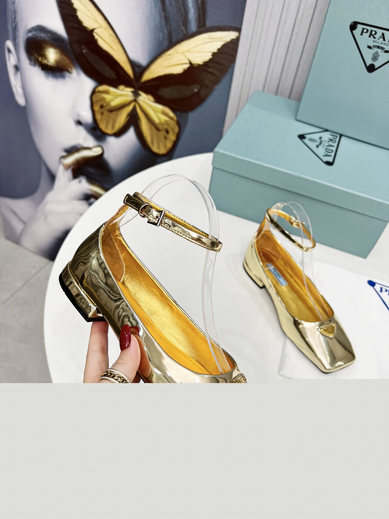 Pra*a ballerinas in gold metallic leather