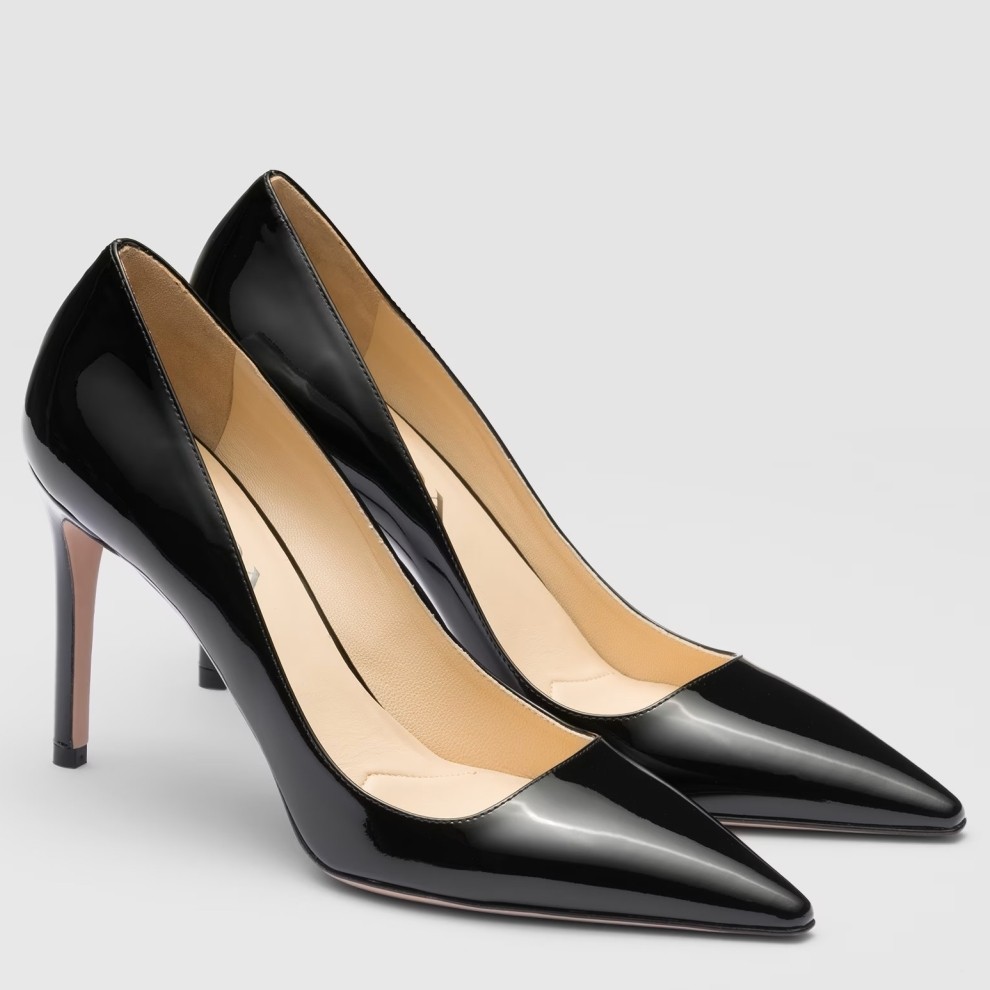 Pra*a pumps 95mm in black patent leather