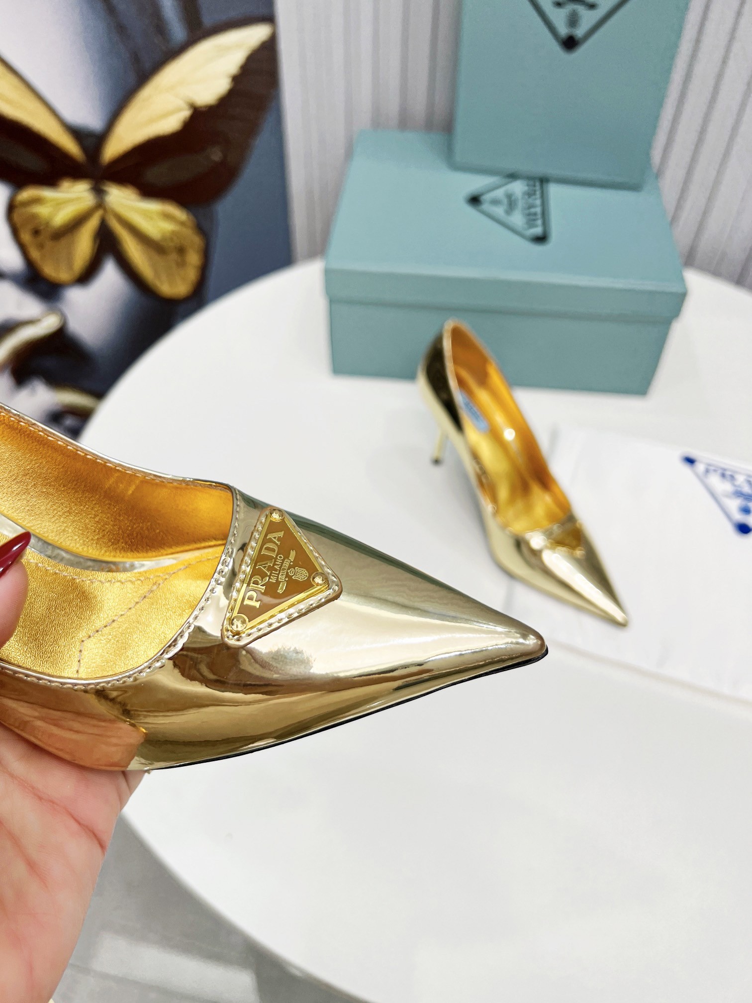 Pra*a pumps 85mm in gold metallic leather
