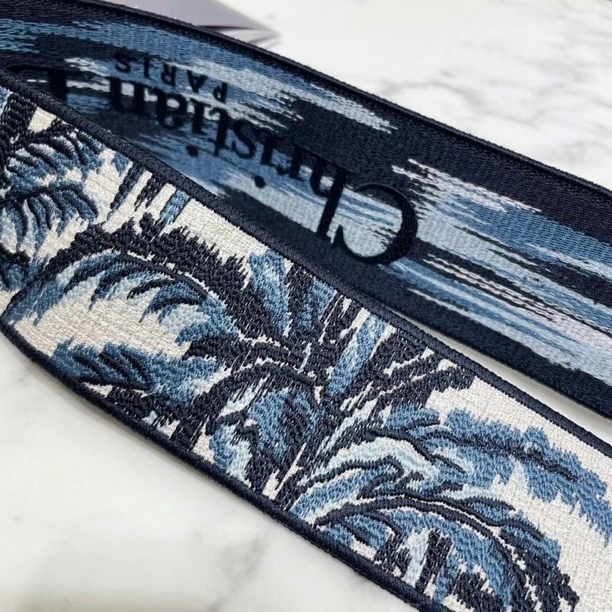 D*or shoulder strap with ring in blue D*or palms embroidery