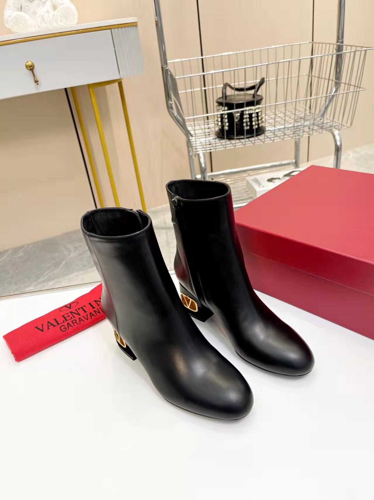 Valentino Heritage Ankle Boot 60mm In Black Calfskin Leather