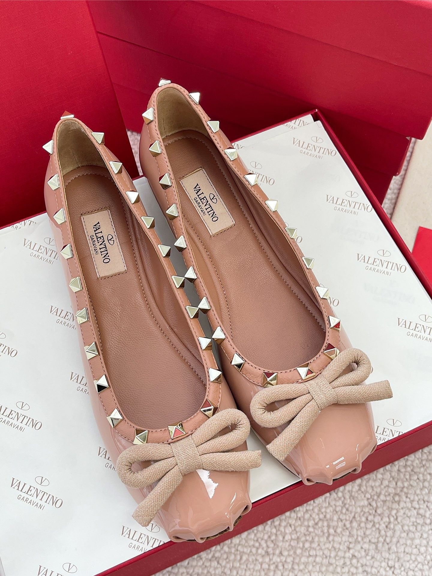 Valentino Rockstud Ballerina In Rose Cannelle Patent Leather