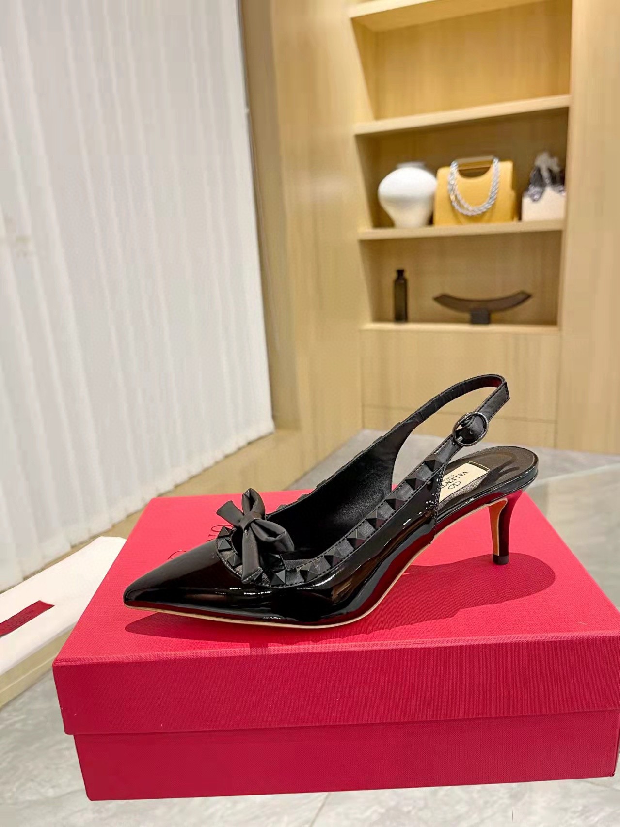 Valentino Rockstud Bow Slingback Pumps 60mm in Black Patent Leather