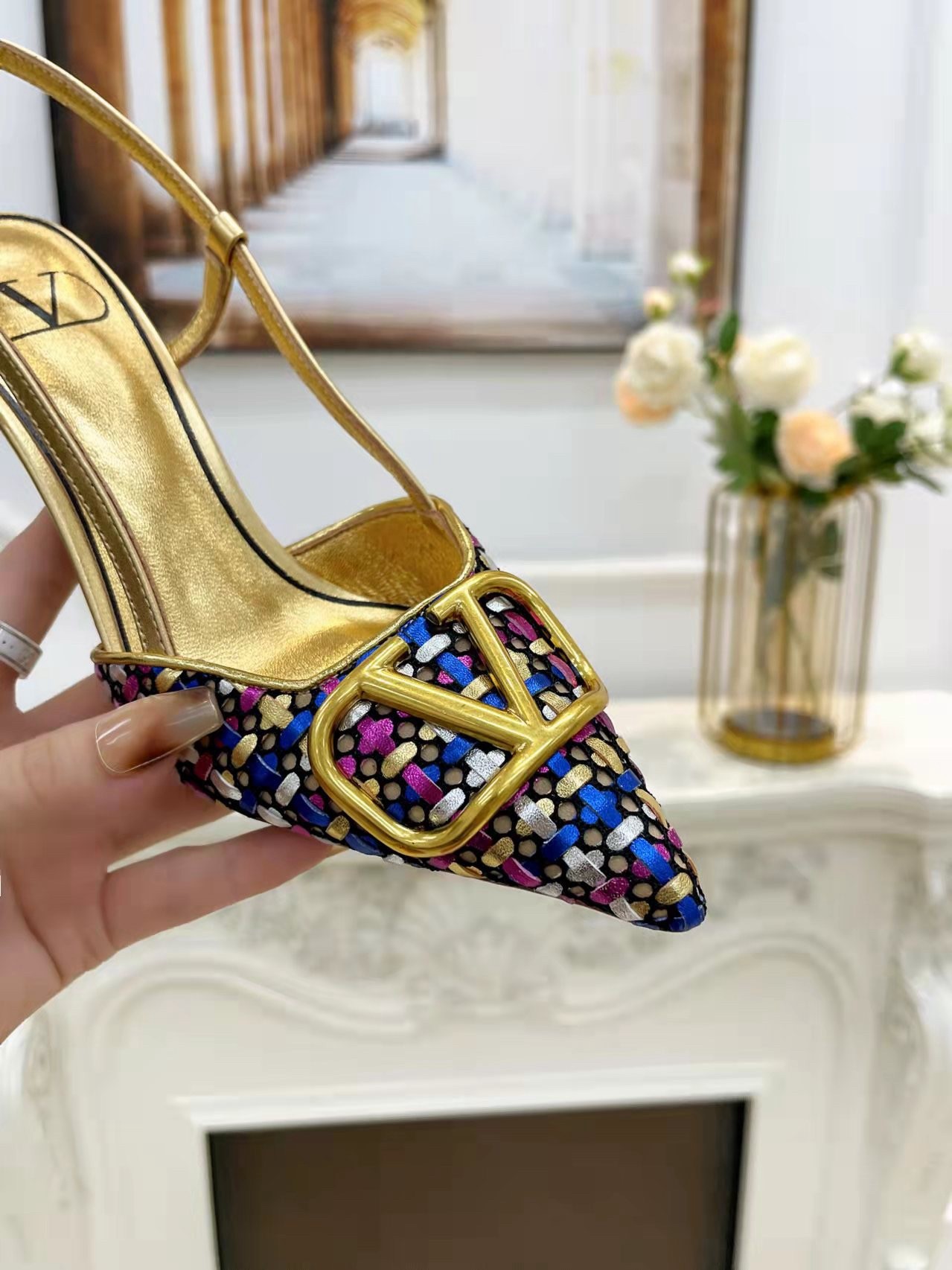 Valentino VLogo Signature Slingback Pumps 80mm in Woven Metallic Leather