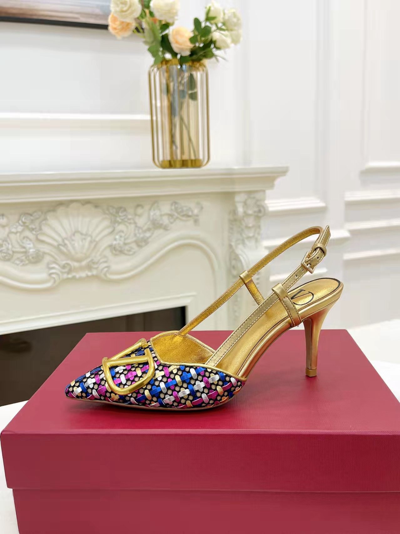 Valentino VLogo Signature Slingback Pumps 80mm in Woven Metallic Leather