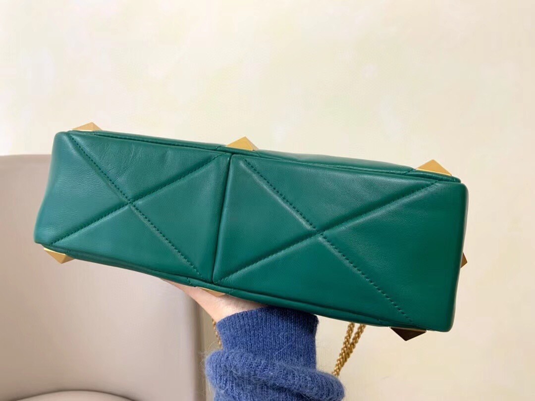 Valentino Roman Stud Chain Bag In Green Lambskin