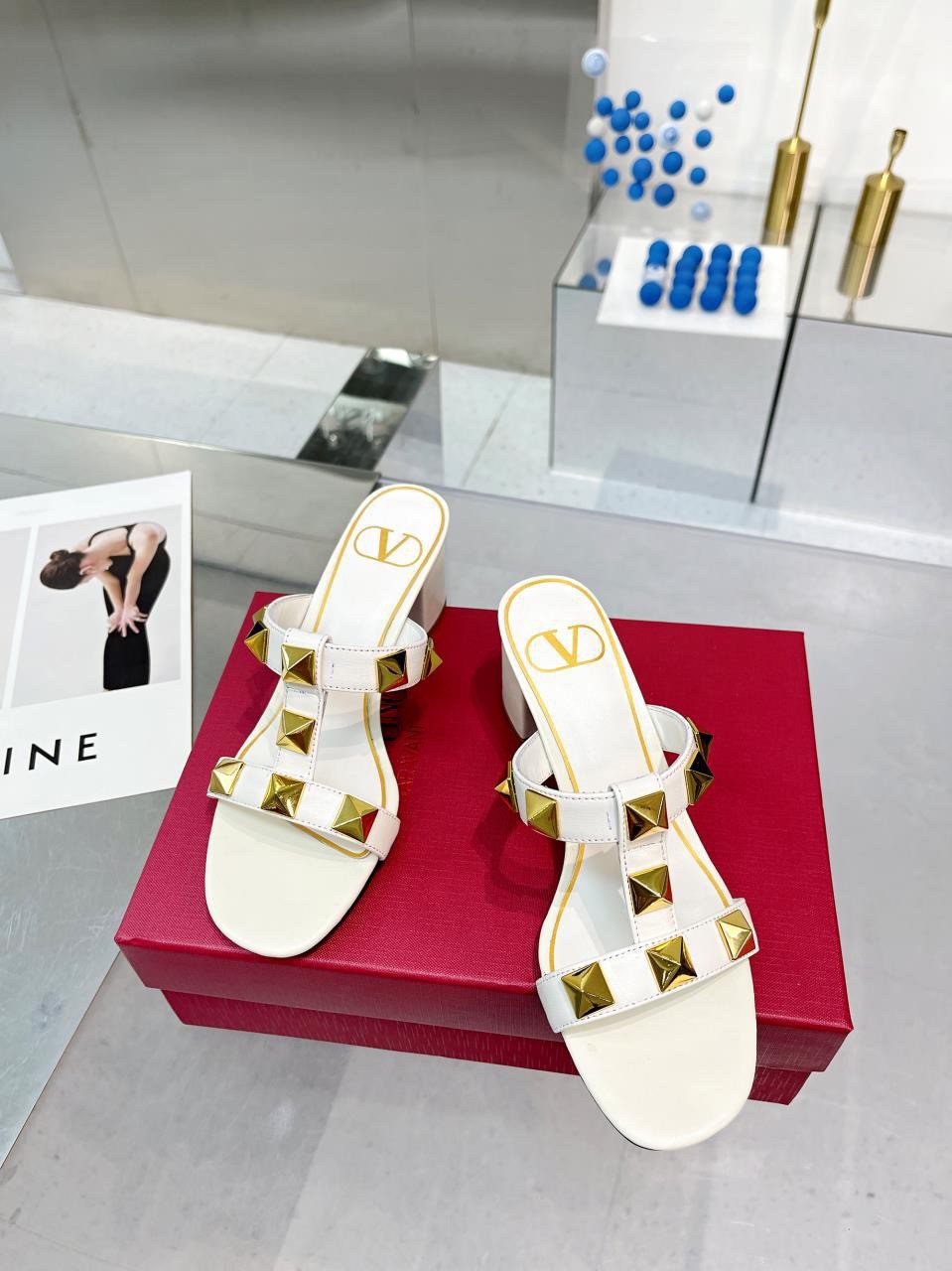 Valentino Roman Stud Slide Sandals 60mm In White Calfskin