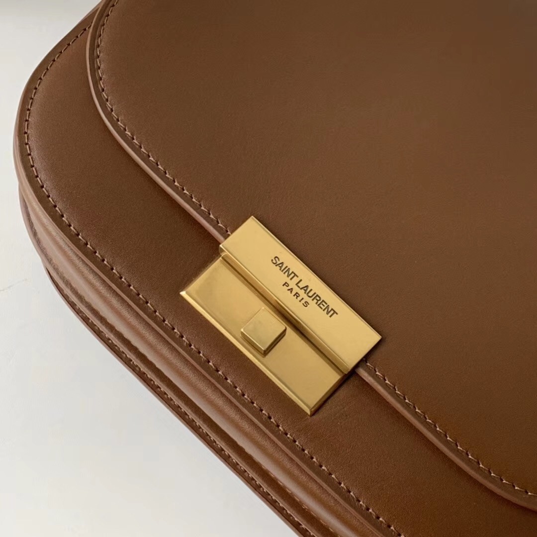 Sa**t Lau*nt betty satchel in camel smooth leather