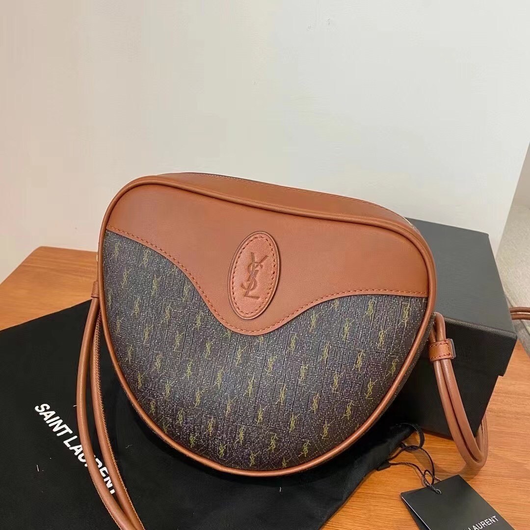 Sa**t Lau*nt le monogramme cœur bag in canvas