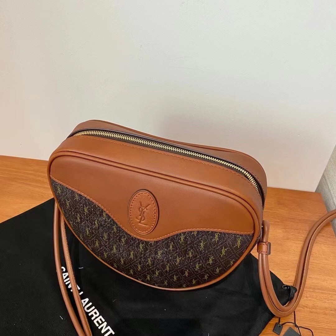 Sa**t Lau*nt le monogramme cœur bag in canvas