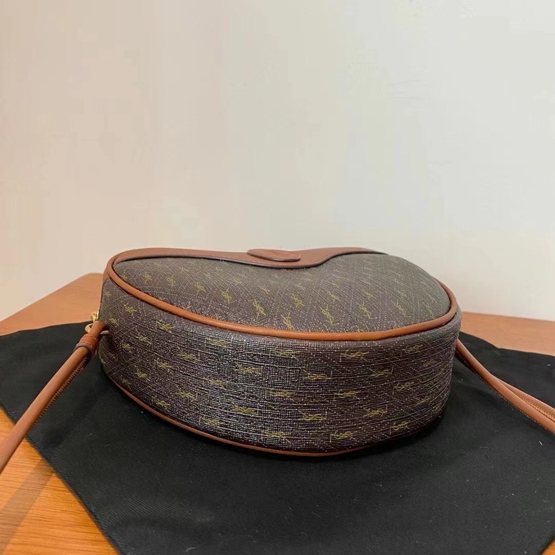 Sa**t Lau*nt le monogramme cœur bag in canvas