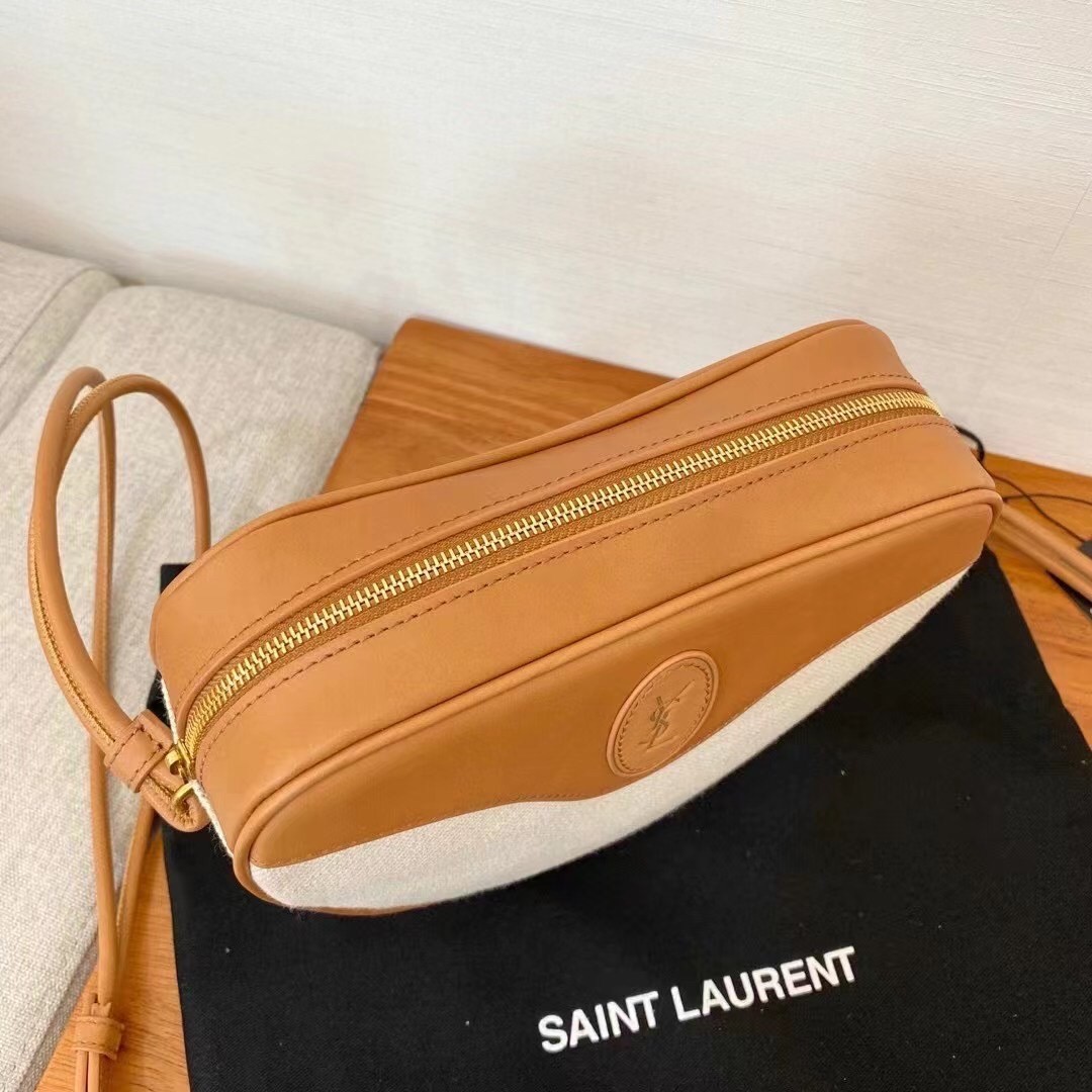 Sa**t Lau*nt monogramme sac cœur bag in canvas