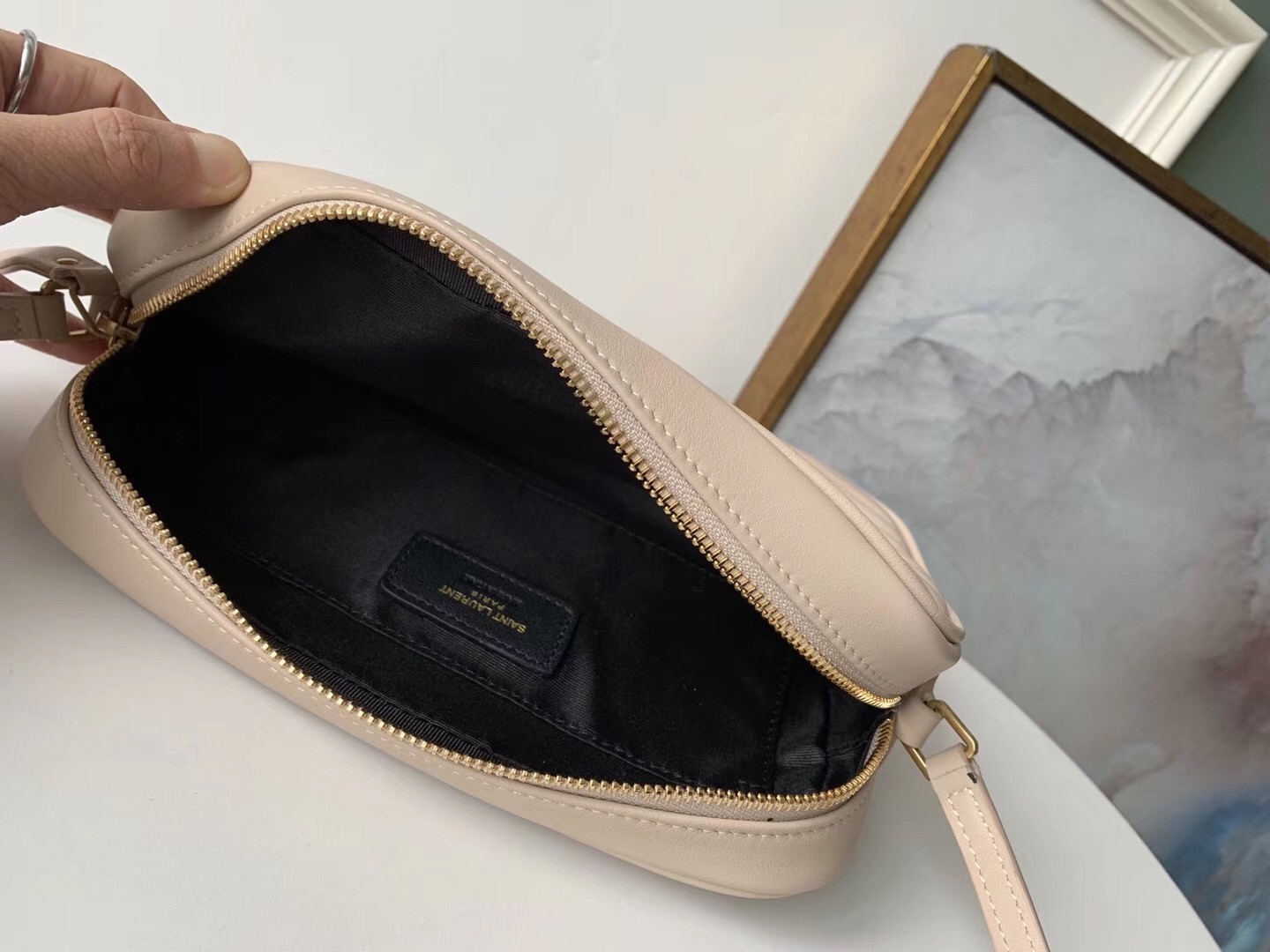 Sa**t Lau*nt lou camera bag in light pink leather
