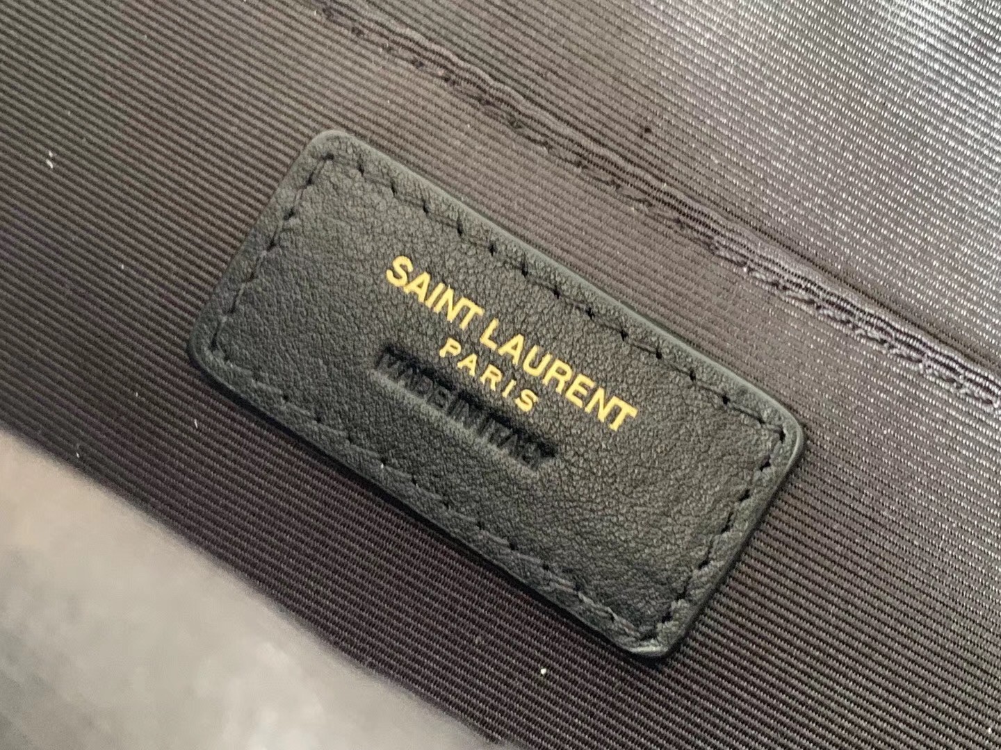 Sa**t Lau*nt lou camera bag in light pink leather