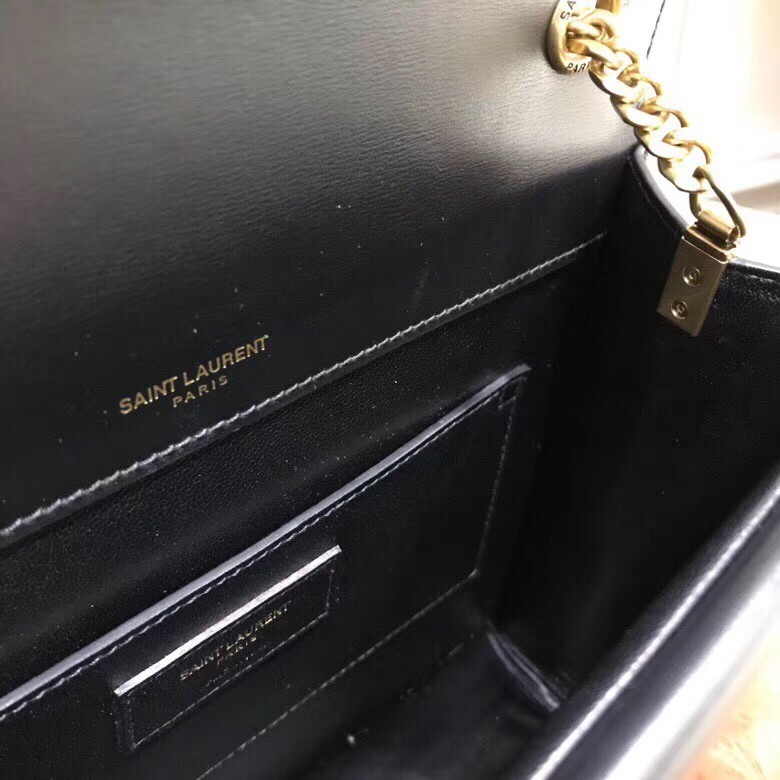 Sa**t Lau*nt medium sulpice bag in black calfskin