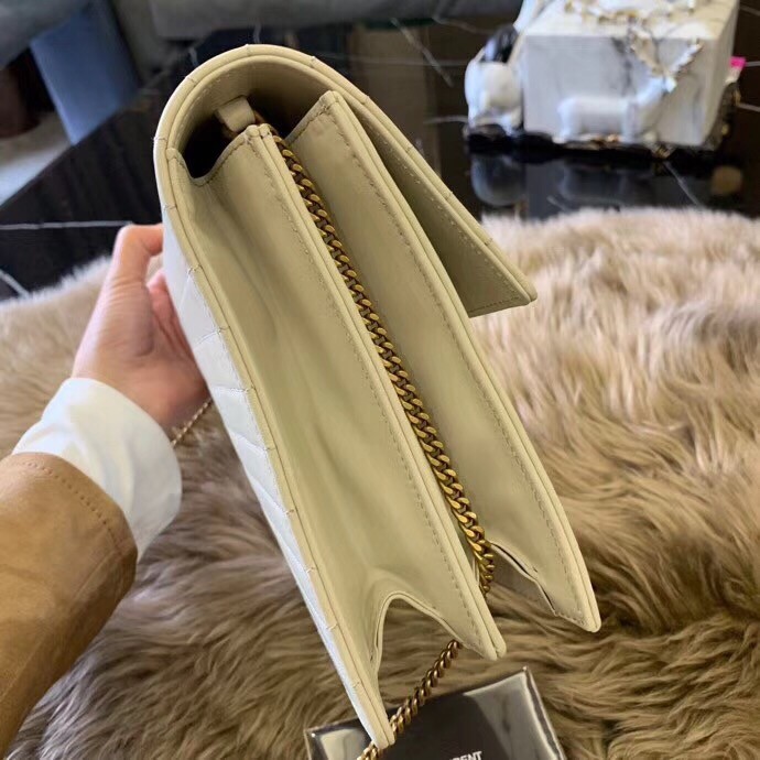 Sa**t Lau*nt victoire chain bag in ivory crinkled leather