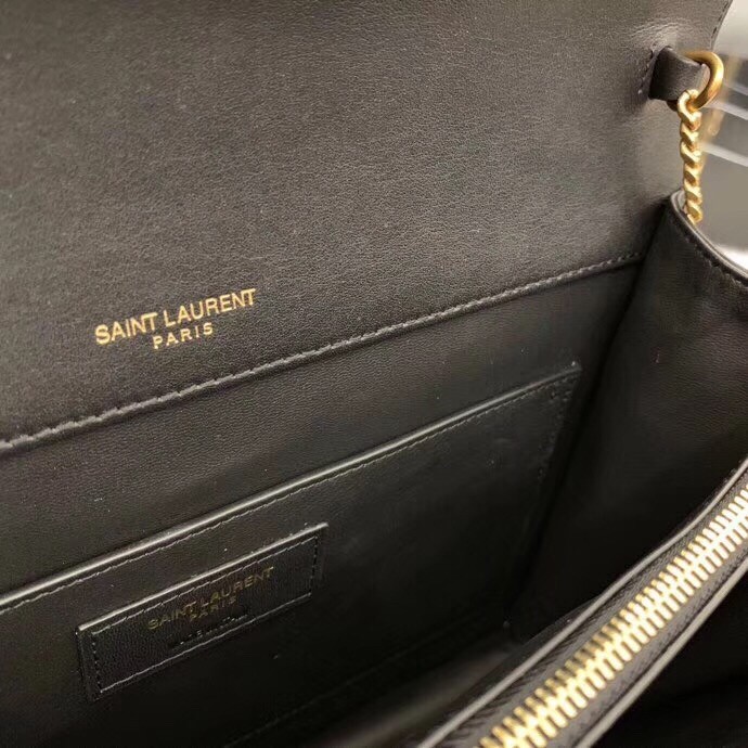 Sa**t Lau*nt victoire chain bag in black crinkled leather
