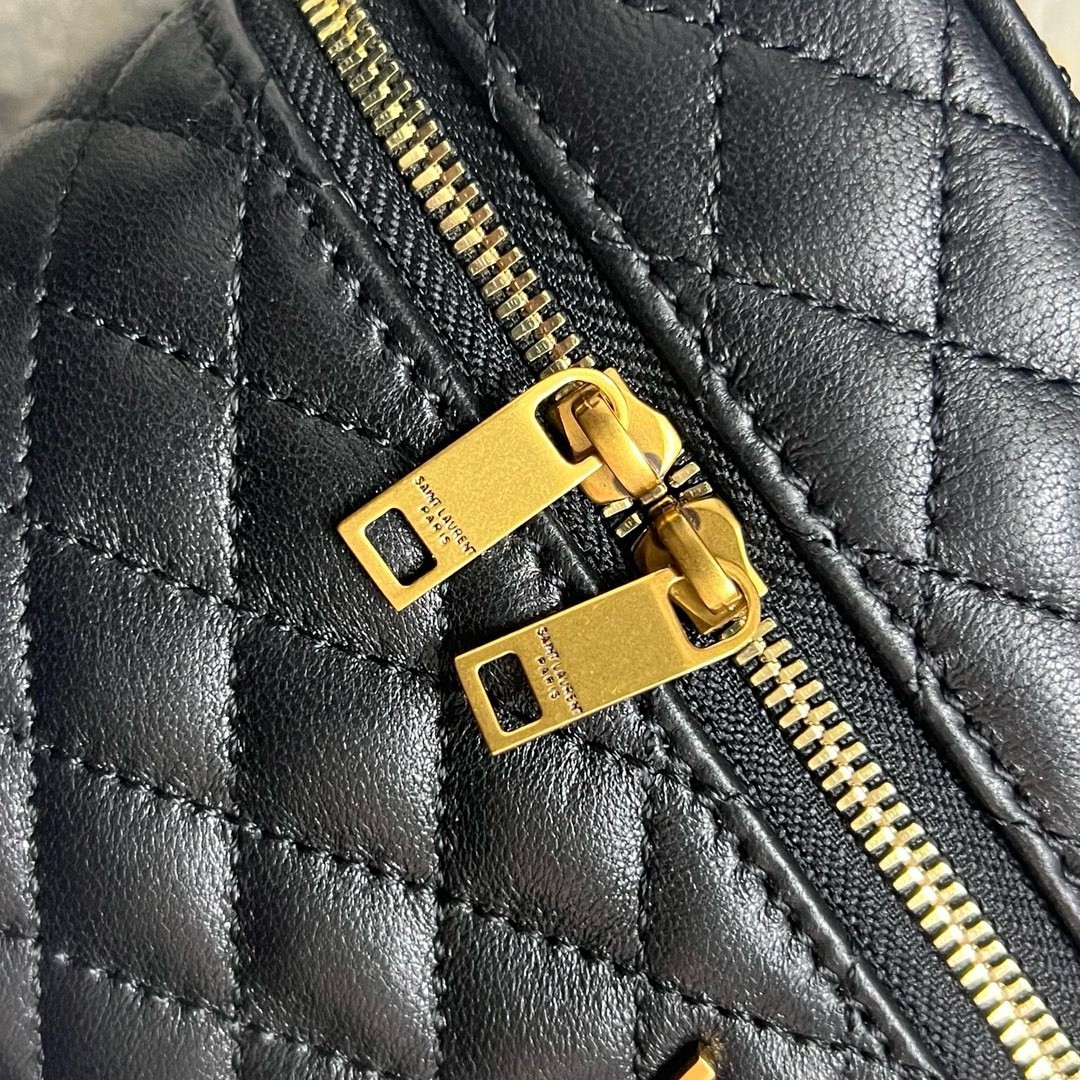 Sa**t Lau*nt gaby mini vanity bag in black lambskin