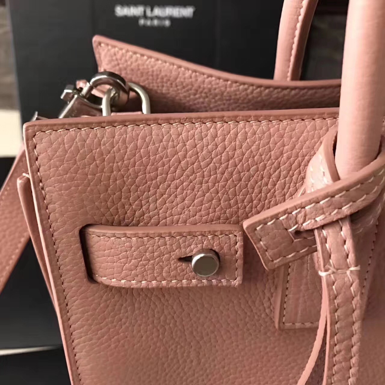 Sa**t Lau*nt baby sac de jour souple bag in nude grained leather