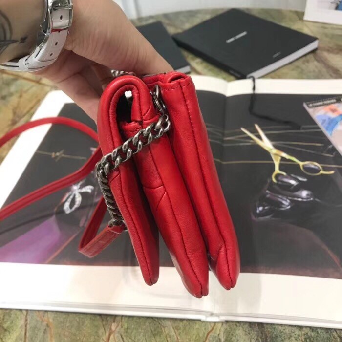 Sa**t Lau*nt jamie chain wallet in red patchwork lambskin