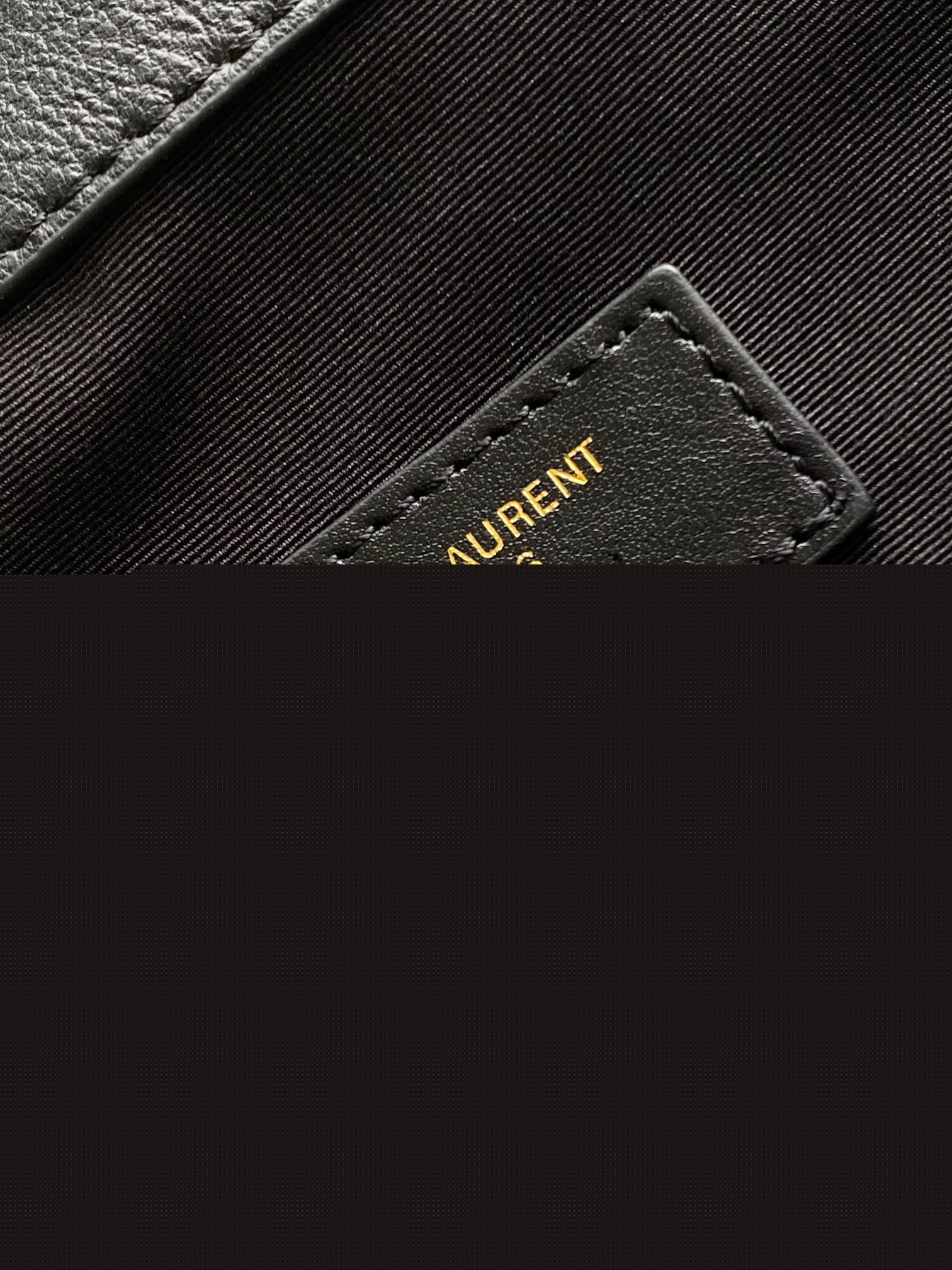 Sa**t Lau*nt jamie 4.3 large pochon in black lambskin