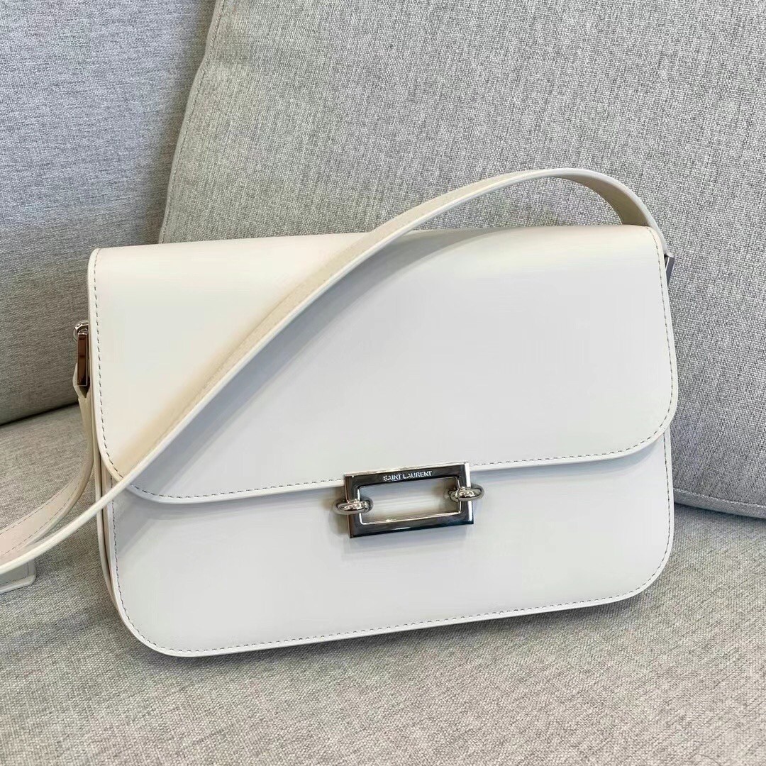 Sa**t Lau*nt le pave bag in white calfskin
