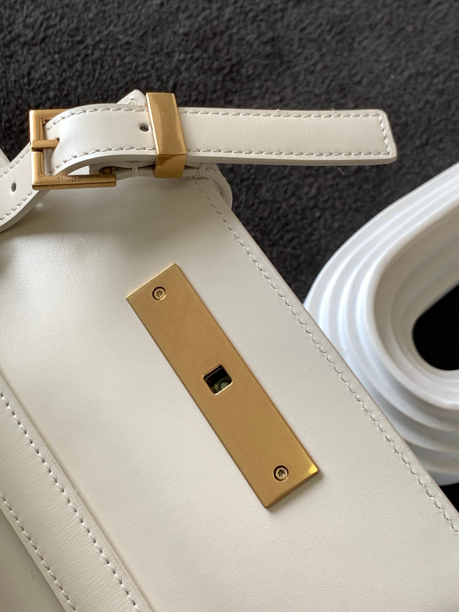 Sa**t Lau*nt manhattan small shoulder bag in white calfskin