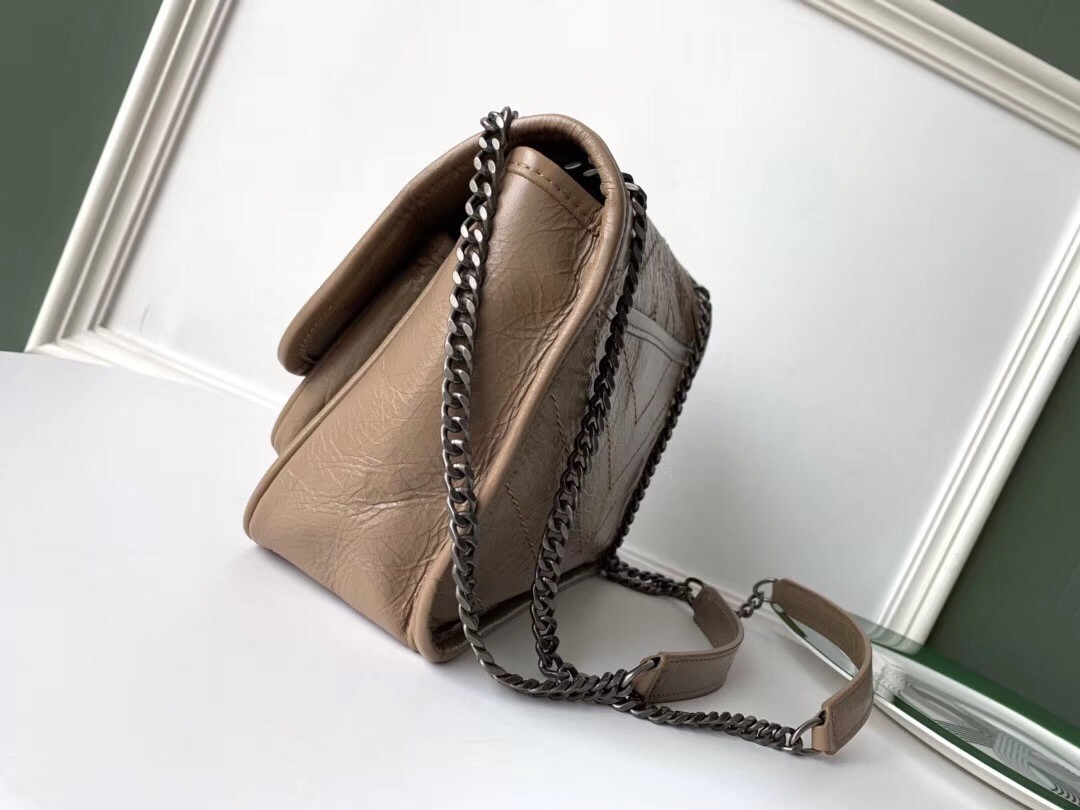 Sa**t Lau*nt baby niki chain bag in taupe crinkled leather