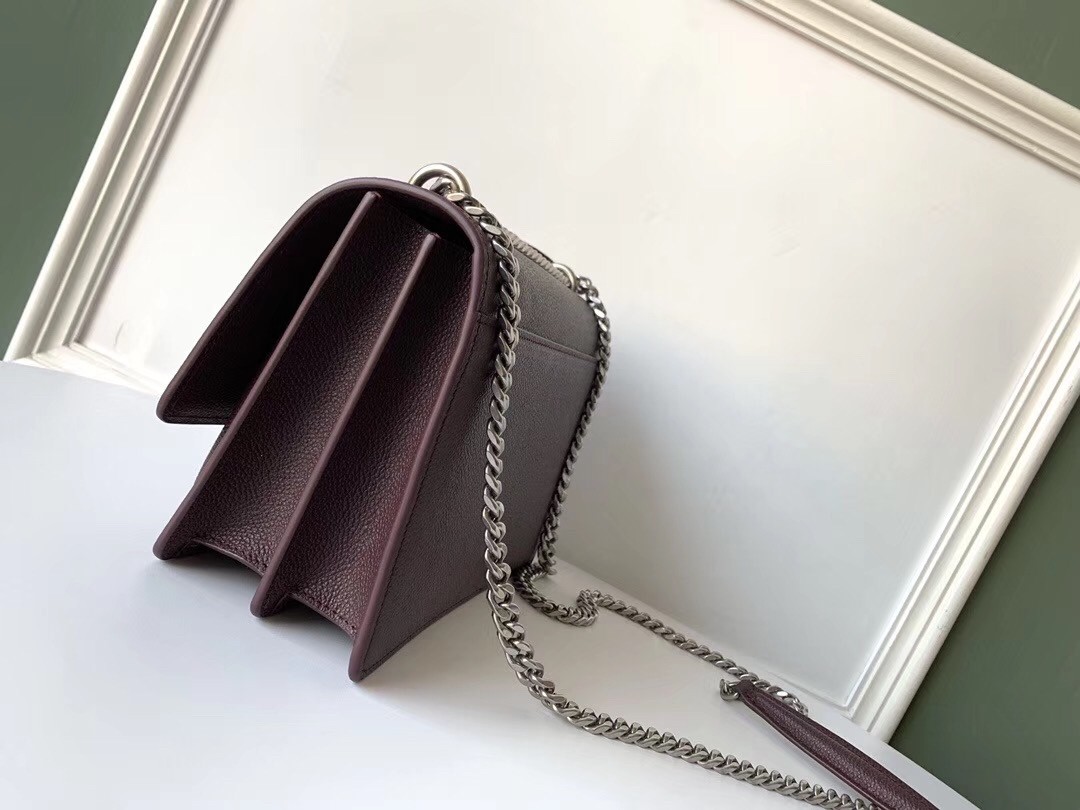Sa**t Lau*nt sunset medium bag in bordeaux grained leather