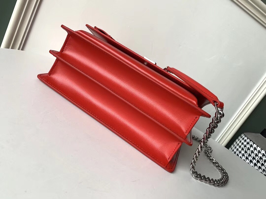 Sa**t Lau*nt sunset medium bag in red calfskin