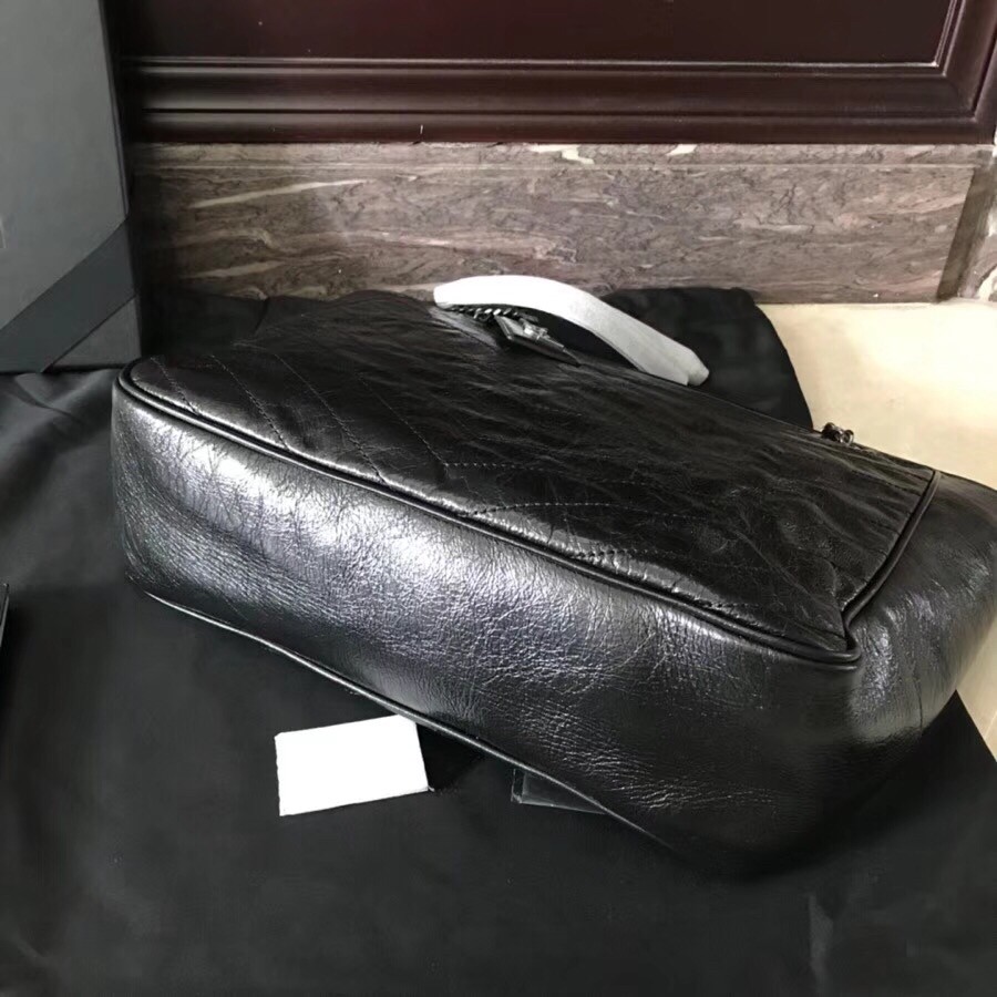 Sa**t Lau*nt niki shopping bag in black crinkled calfskin
